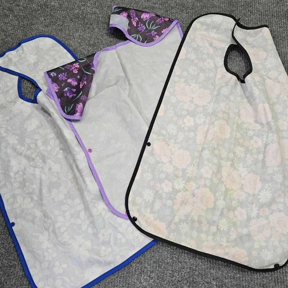 N/A adult bibs